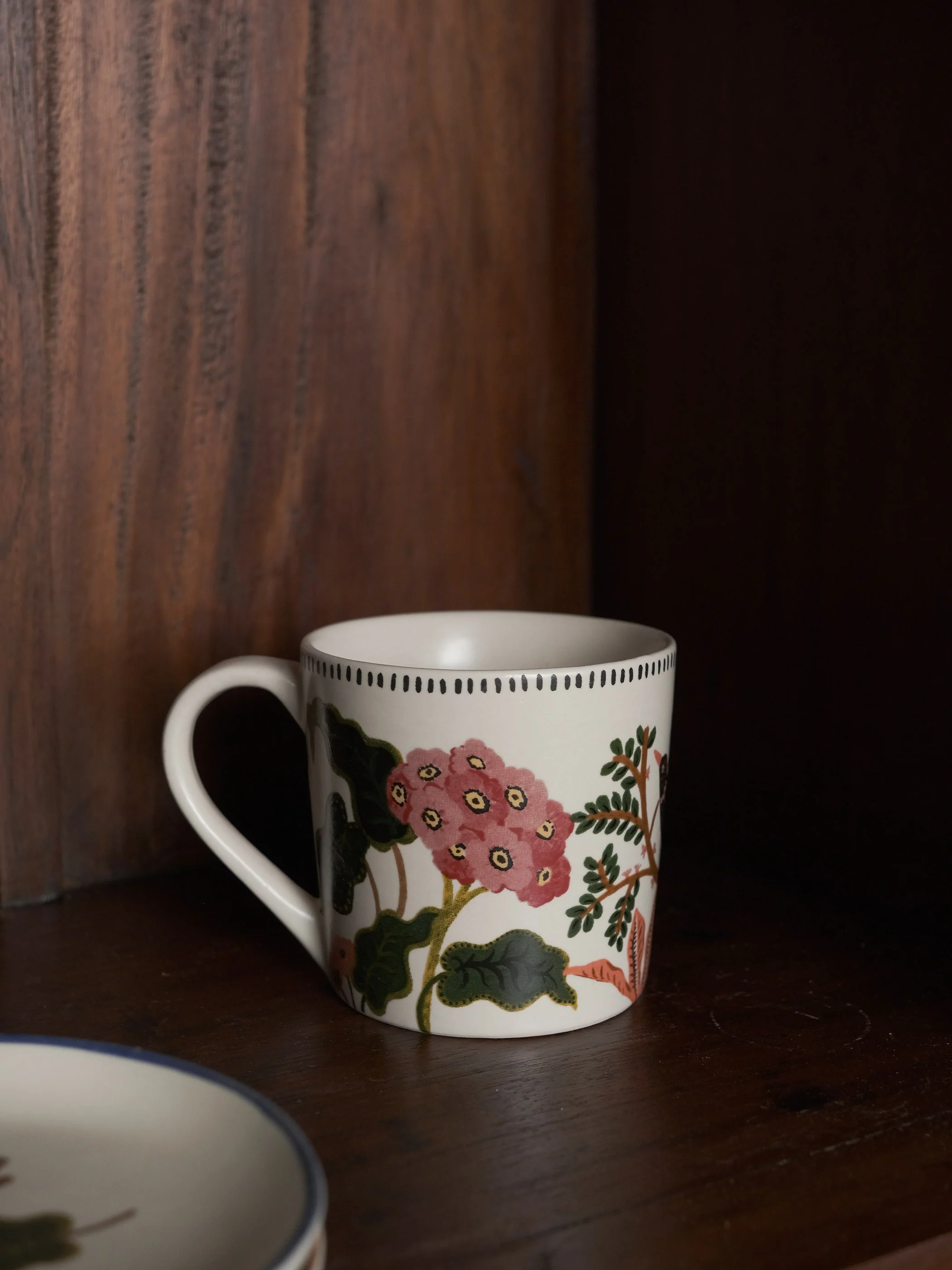 Set of 2 Folk Mugs - Image 3