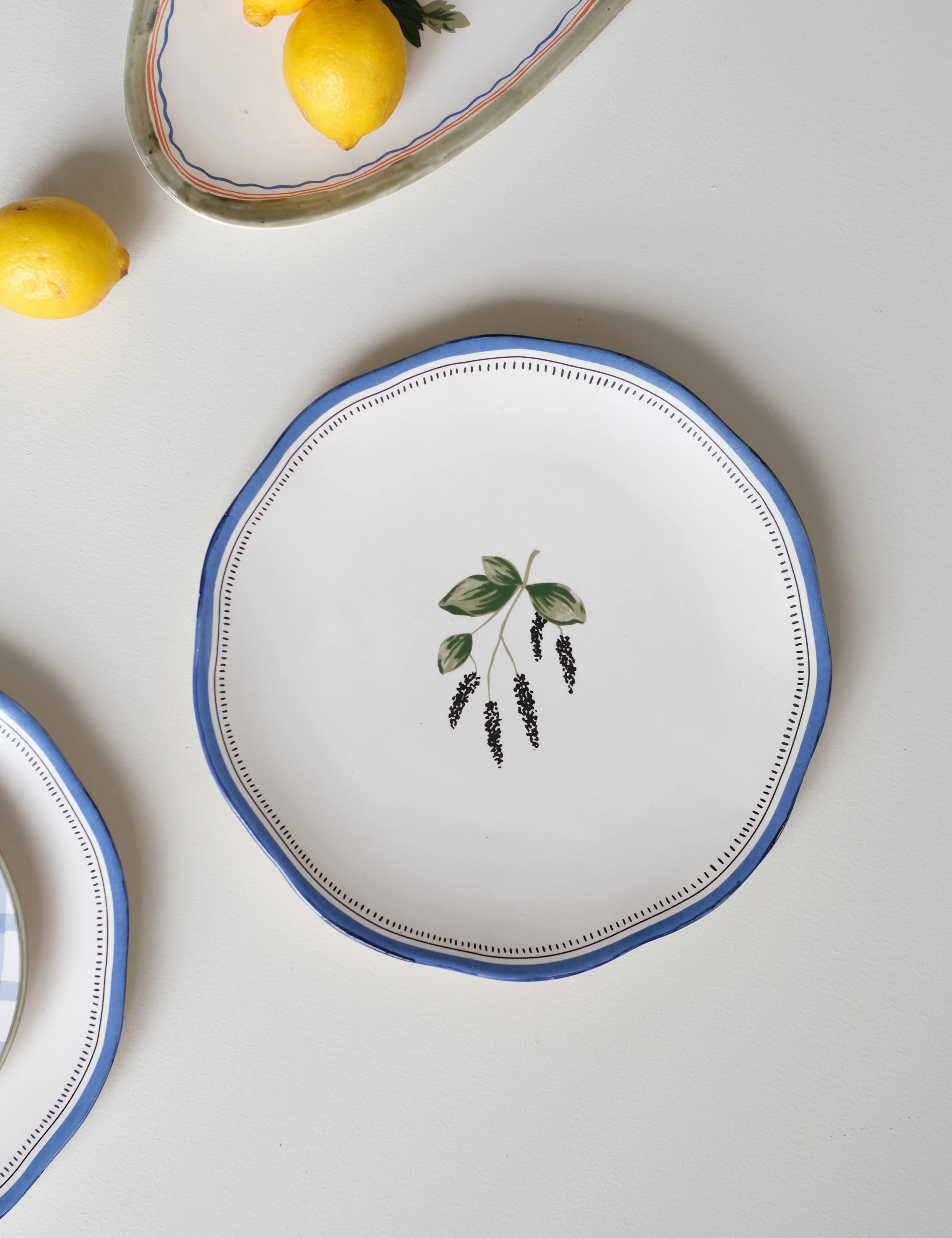 Peppercorn Dinner Plate - Image 3