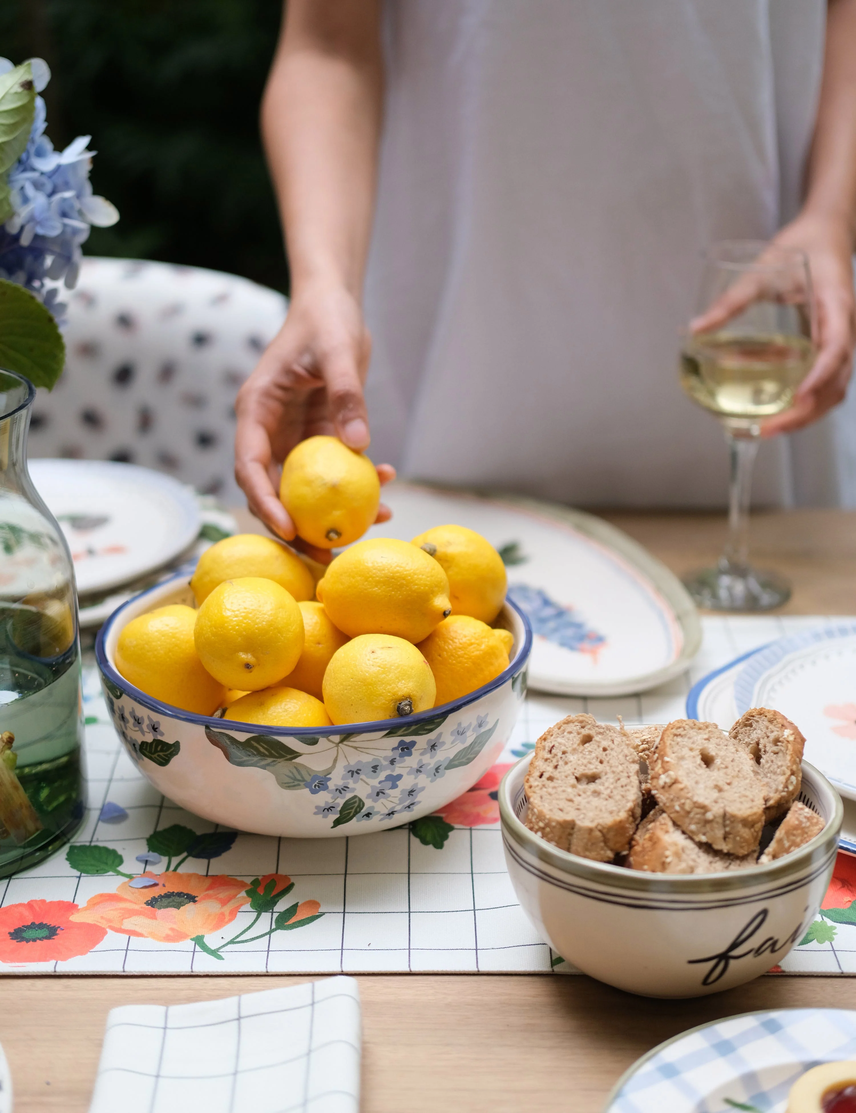 Forget-me-not Serving Bowl - Image 3