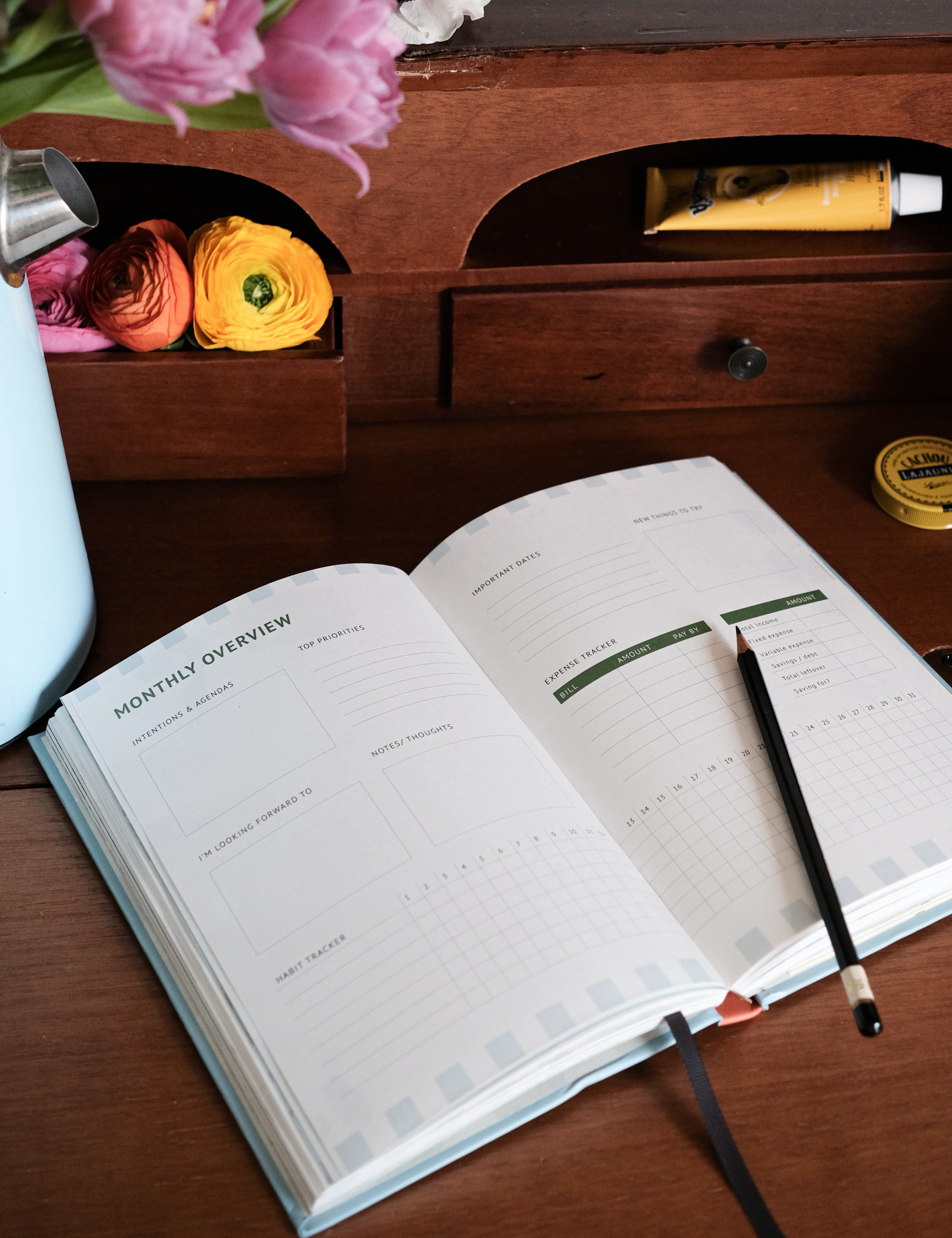 Undated Yearly Planner | Poppy Fields - Image 6