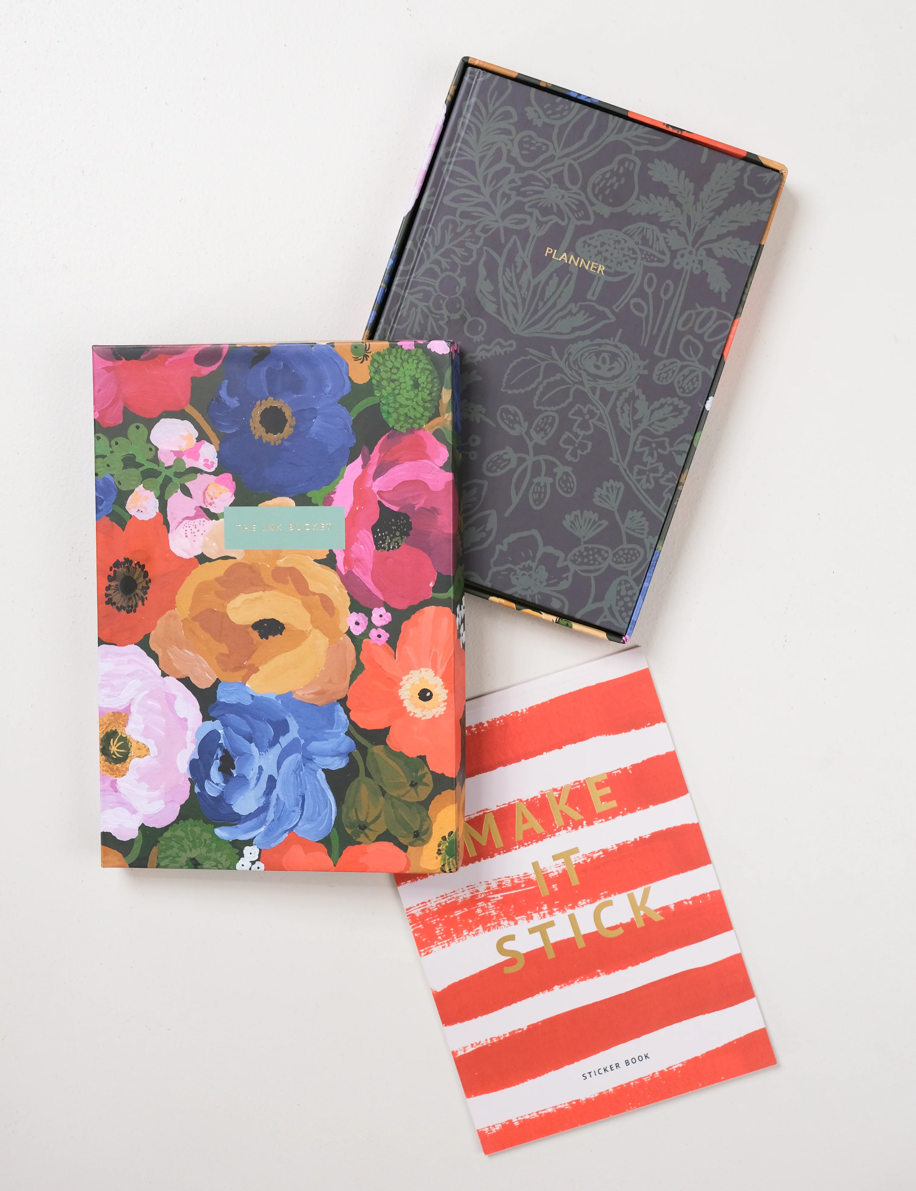 Undated Yearly Planner | Tropic - Image 3